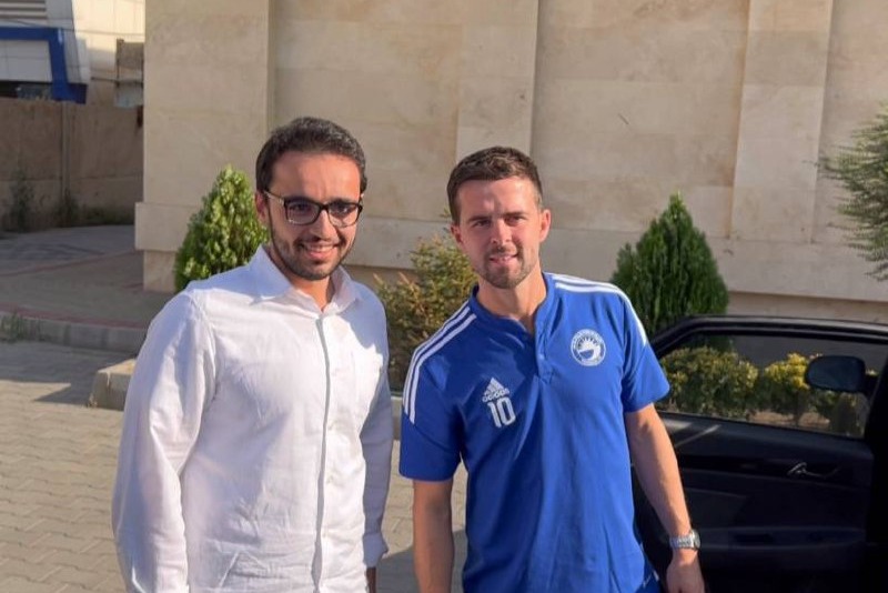 پوریا زنوزی