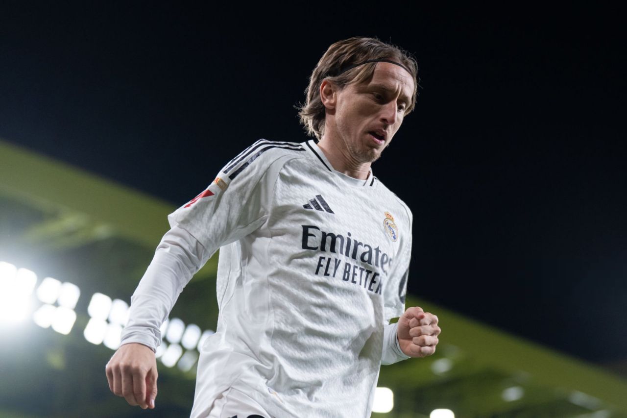 wallpaper for laptop luka modric