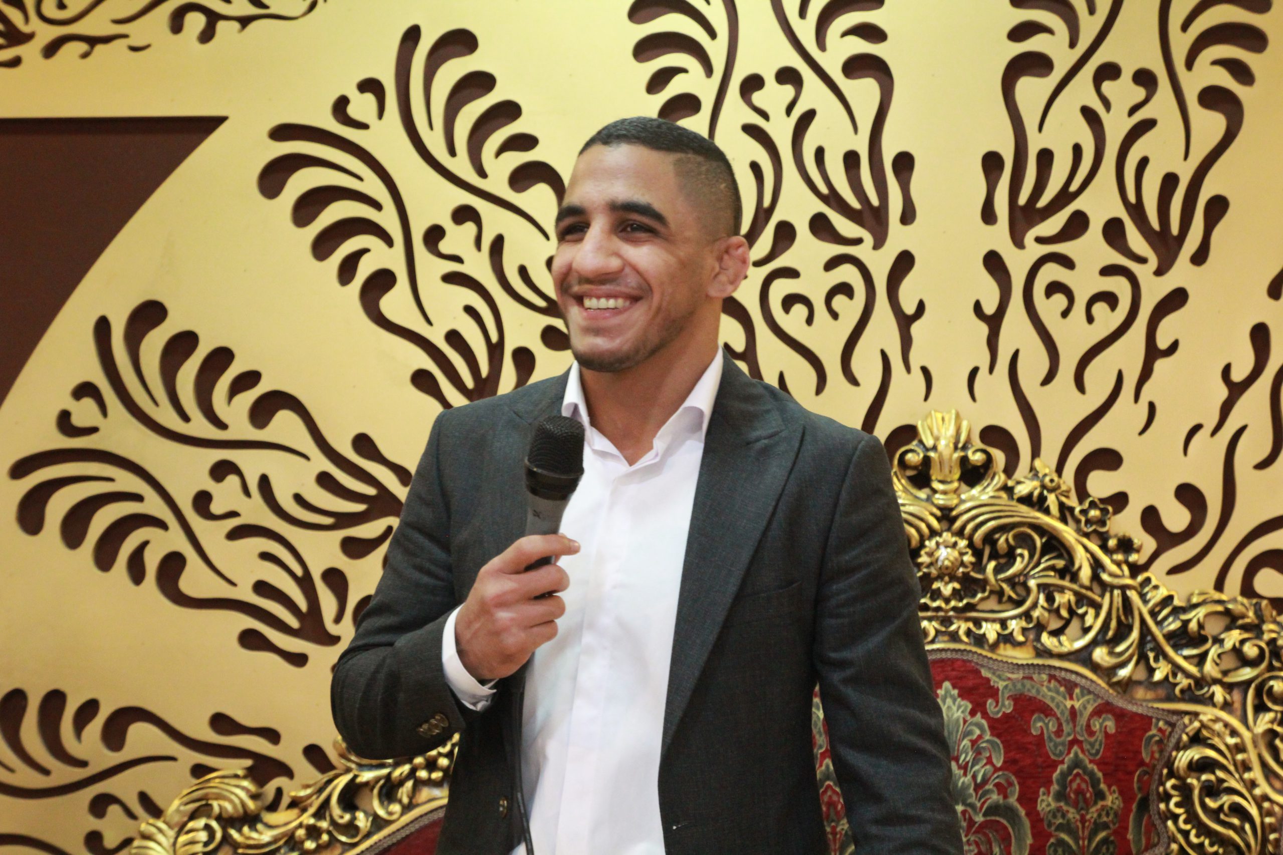 موفقیت رحمان عموزاد از خلیل‌شهر تا قله جهان