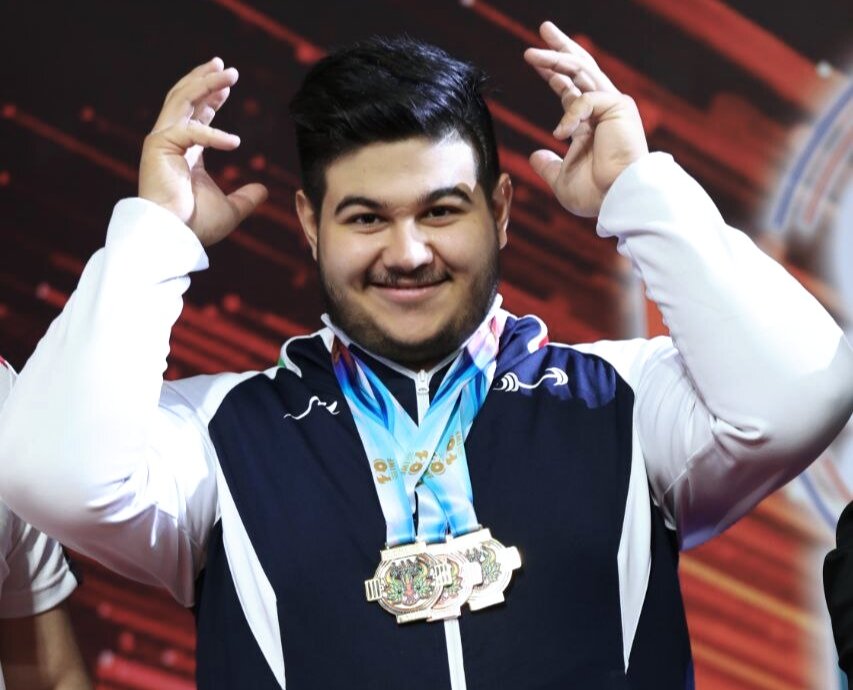 عکس حسین یزدانی عکس حسین یزدانی