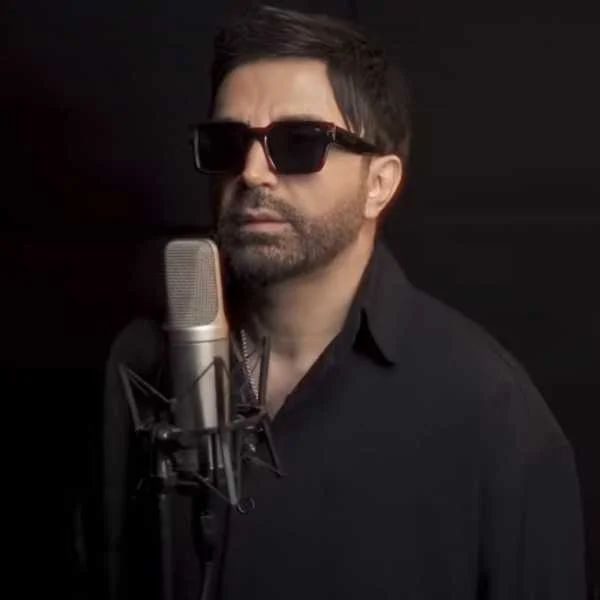 لهراسبی اونی که تورو دوست داره منم