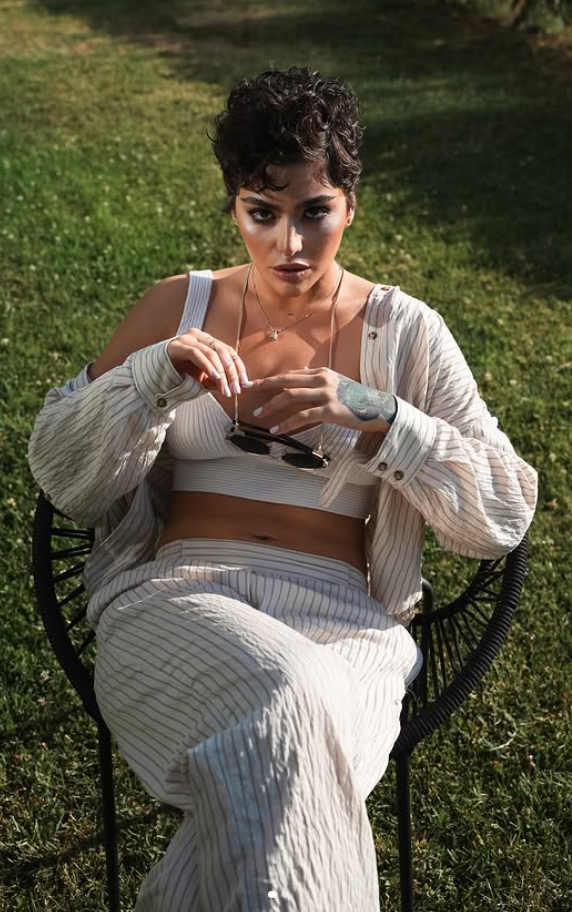 عکس سکسی سینه ریحانه پارسا