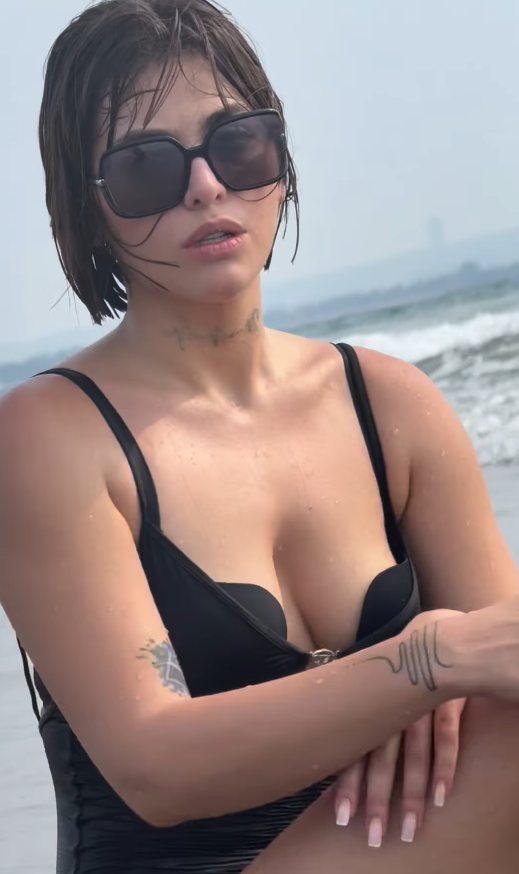 لختی ریحانه پارسا