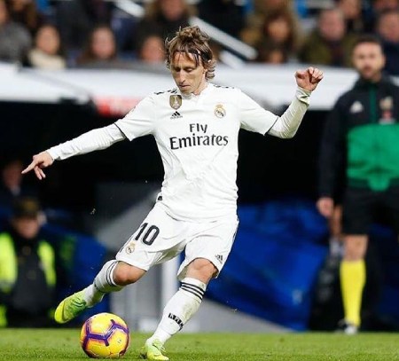 عکس لوکا مودریچ فوتبالیست