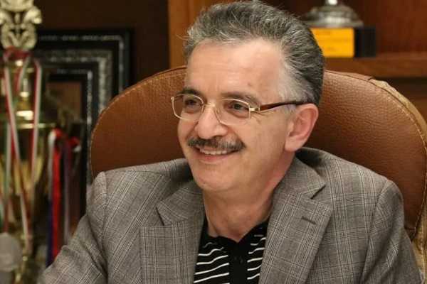 ثروت زنوزی به دلار