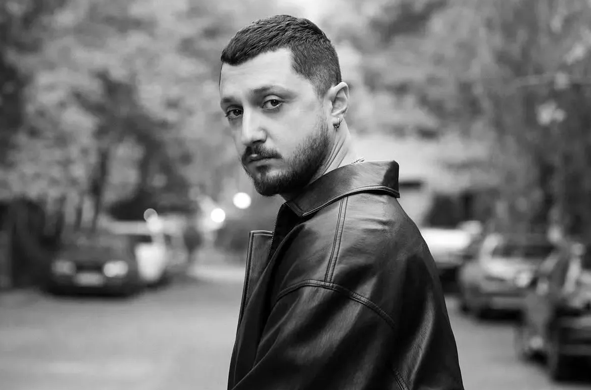 عذرخواهی شایع ازحضور دربرنامه علی ضیا عذرخواهی شایع ازحضور دربرنامه علی ضیا